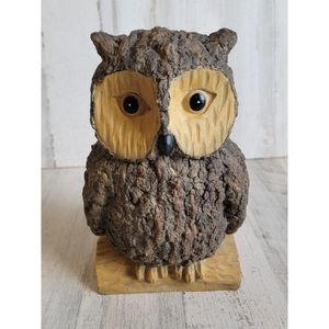 Owl tree bark texture animal figure home decor bird